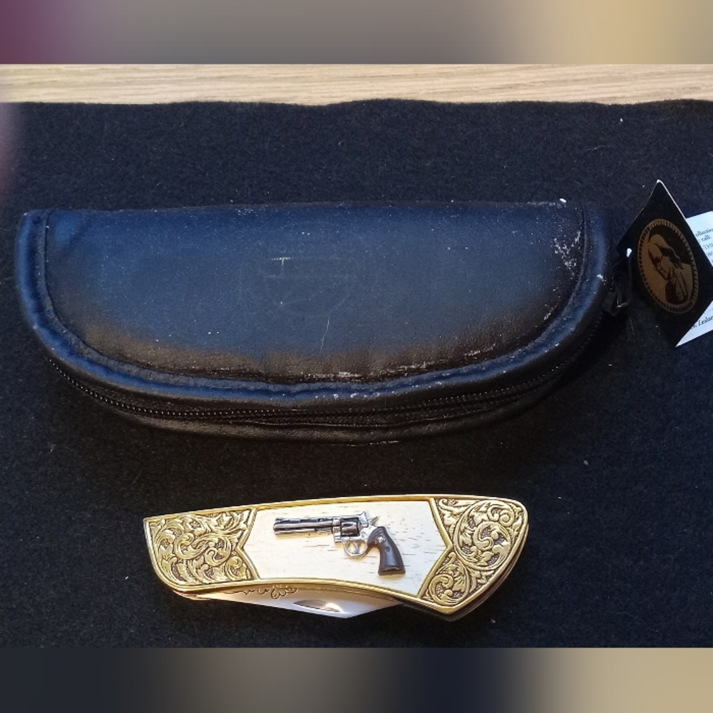 Franklin Mint Vintage Official Colt 357 Python Knife NIB